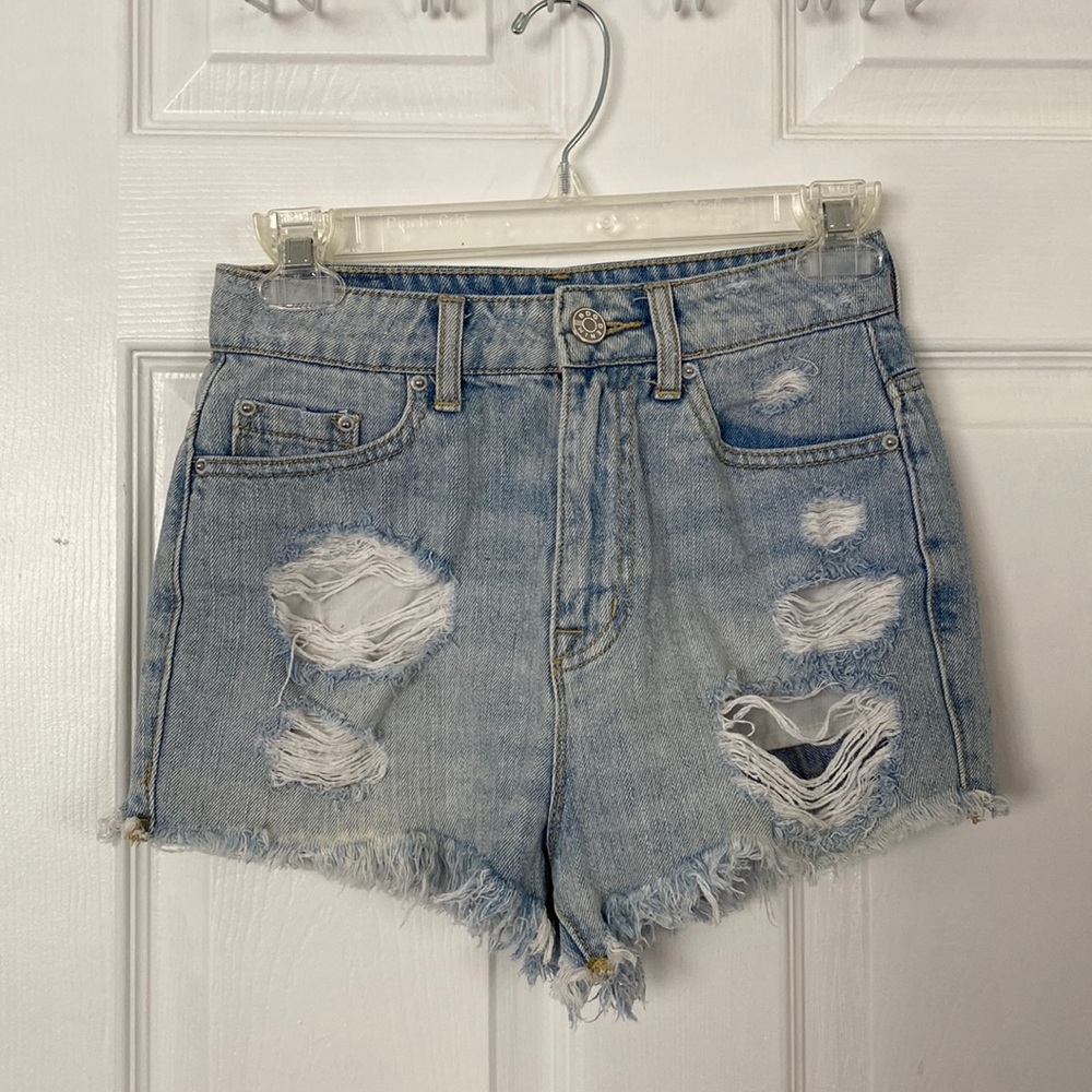 BDG - Super High Rose Cheeky Jean Shorts (25w)